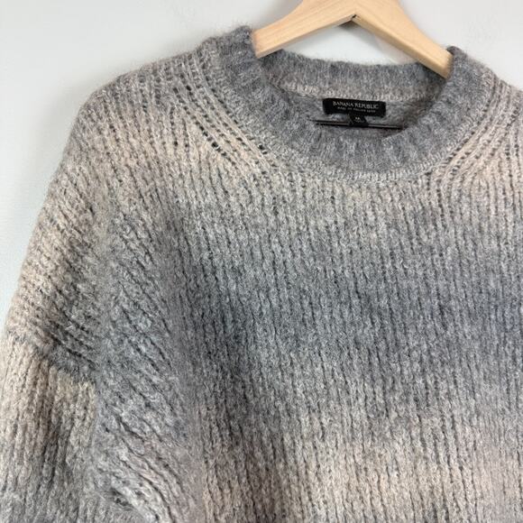 Banana Republic Vernice Sweater Women's M Gray Beige Ombré Knit Oversized Cozy - Picture 2 of 7